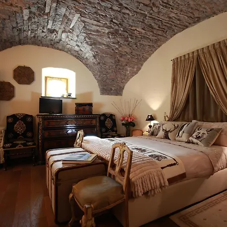 Maso Hotel